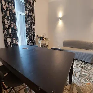 Landlord 242 - Station Bari